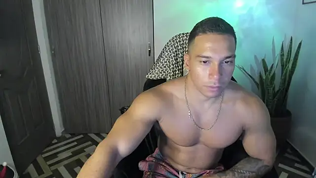 FreszX online show from November 2025 04:55:01 AM