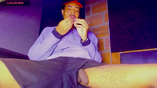 Anaconda larga online show from October 2025 11:42:01 AM