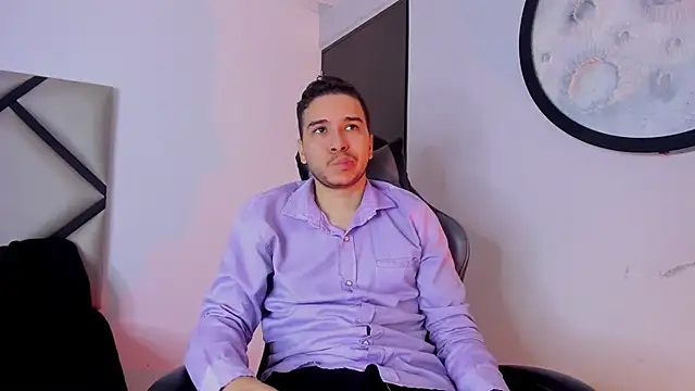 mike 257 online show from October 2025 11:42:01 AM