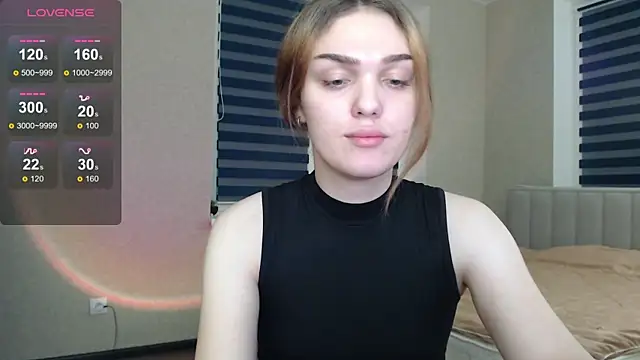 EmiliaRhodes online show from November 2025 08:10:01 PM