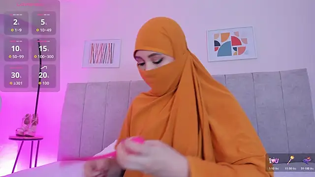 fatiima  online show from November 2025 07:03:01 PM