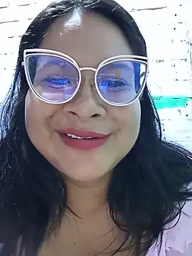 Snapshot of celeste122595 chatting on June 2026 05:31:02 AM celeste122595 online show from June 2026 05:31:02 AM