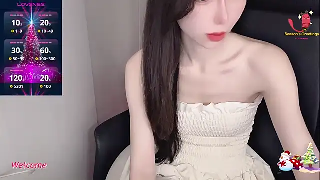 Snapshot of -Alicee- chatting on December 2025 06:32:01 AM -Alicee- online show from December 2025 06:32:01 AM