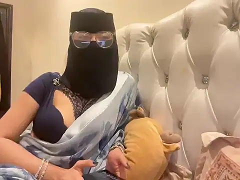 Snapshot of manesa1 chatting on November 2025 09:26:02 AM manesa1 online show from November 2025 09:26:02 AM