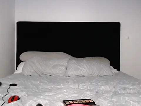 Snapshot of wwwdddccc1 chatting on November 2025 08:25:02 AM wwwdddccc1 online show from November 2025 08:25:02 AM