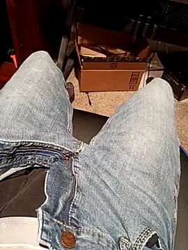 SirDirty34 online show from October 2025 06:03:01 AM