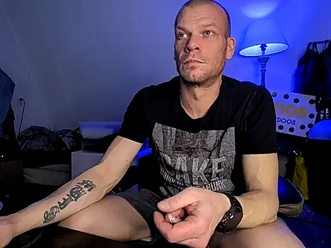 Snapshot of Kinky_Play1 chatting on February 2026 08:17:02 PM Kinky Play1 online show from February 2026 08:17:02 PM