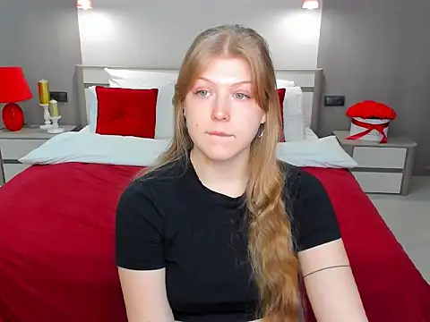 Stella Light online show from December 2025 10:57:02 AM