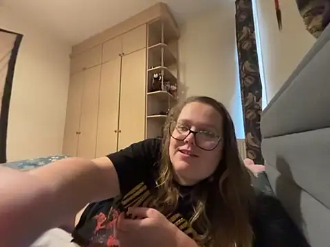 Snapshot of Scarletcum22 chatting on November 2025 10:07:01 AM Scarletcum22 online show from November 2025 10:07:01 AM