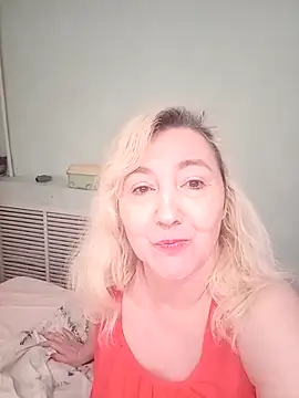 LadyKriss online show from February 2026 08:43:01 PM