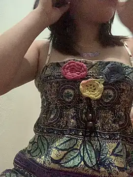 italy-12 online show from November 2025 04:56:01 AM