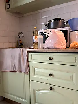 Isabelletra online show from October 2025 02:20:01 PM