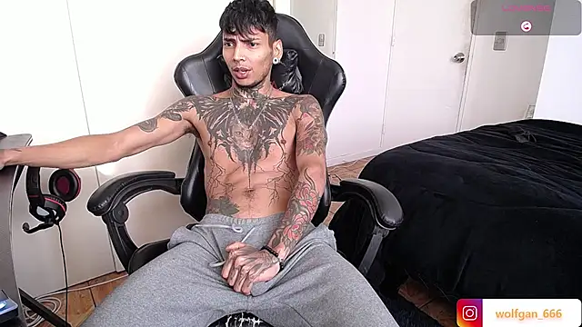 nathan aress6666 online show from June 2026 07:51:02 PM