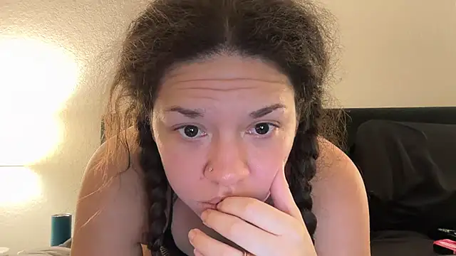 brownishboo online show from June 2026 02:40:01 AM