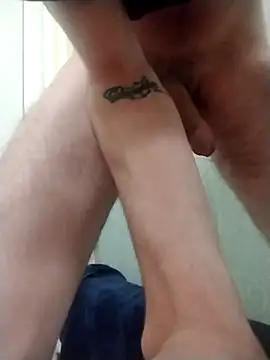 4idin0000 online show from November 2025 02:37:02 AM