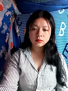 lisa-bae00 online show from March 2026 12:30:02 PM