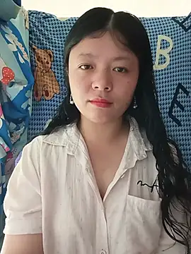 lisa-bae00 online show from June 2026 03:30:02 AM