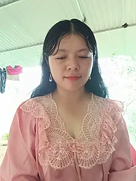 lisa-bae00 online show from June 2026 03:53:02 AM