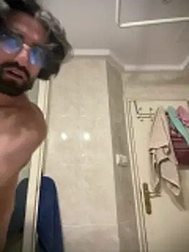 Paapii1098 online show from February 2026 06:33:01 PM