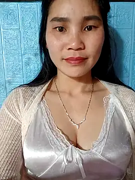 Bear bear0 online show from February 2026 10:54:02 PM