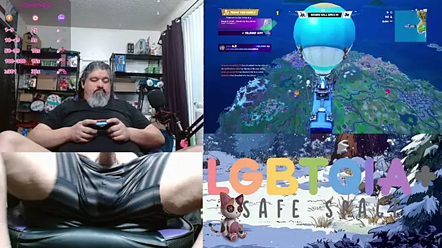 Snapshot of geekycastillo chatting on December 2025 07:30:02 PM geekycastillo online show from December 2025 07:30:02 PM