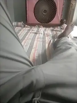 Snapshot of pappy143 chatting on November 2025 04:23:02 AM pappy143 online show from November 2025 04:23:02 AM