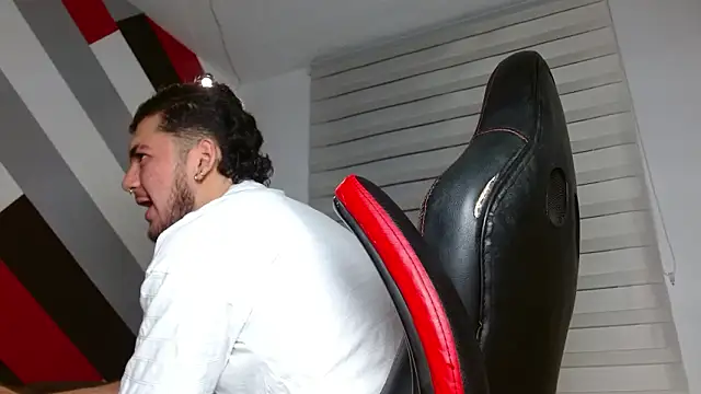 Zac Golden online show from January 2026 11:36:01 AM