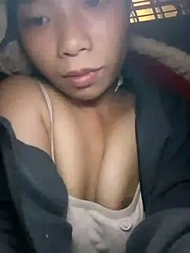 mekaka00 online show from November 2025 05:18:02 AM