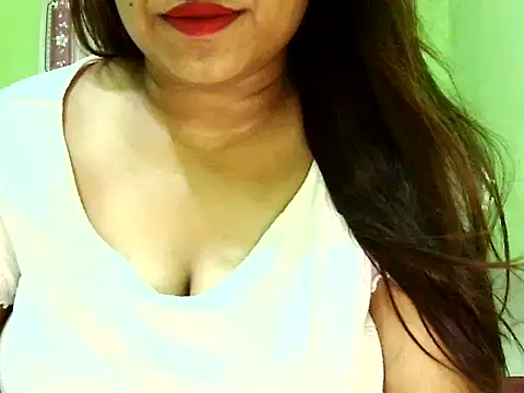 Safa Pari online show from October 2025 10:33:02 AM