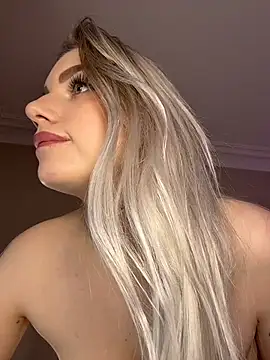 HugeBoobsAlice online show from May 2026 05:03:02 AM