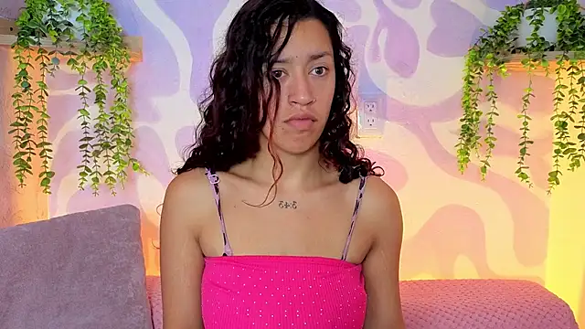 mia scarlett7 online show from July 2026 12:31:01 PM
