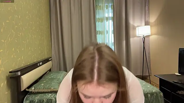 KarlynGow online show from February 2026 07:45:02 AM