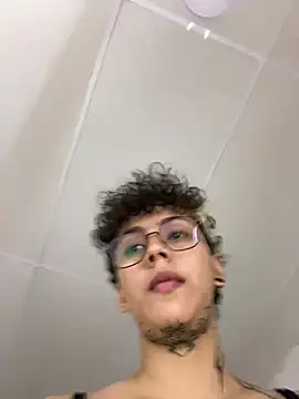 Abby Evanns1 online show from January 2026 01:43:02 AM