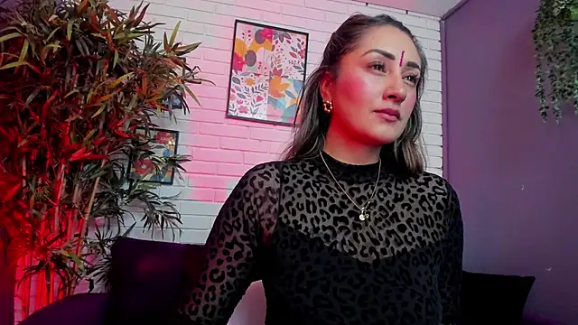 Sofia  Stk online show from November 2025 04:12:01 AM