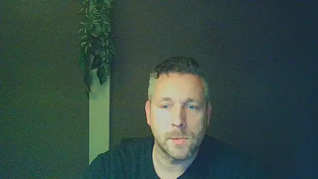 Woody Longbong online show from October 2025 05:41:02 PM