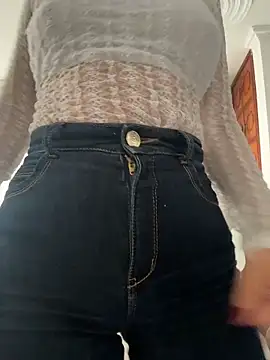 Talia Bonet online show from May 2026 01:06:01 PM