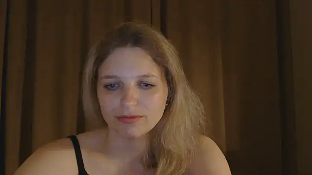 ElisSky301 online show from May 2026 08:14:01 PM
