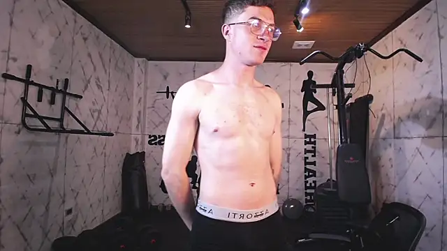 Lil James online show from April 2026 08:00:02 PM