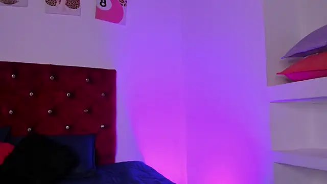 kittymonroe1 online show from July 2026 06:01:02 PM