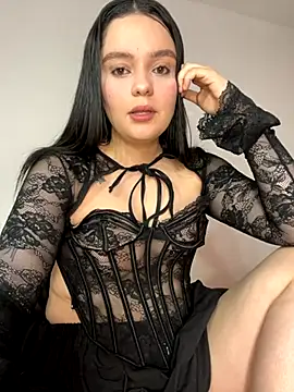 Selena Roa online show from October 2025 12:05:02 PM