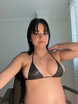 alanaof1 online show from July 2026 07:49:02 PM
