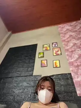 kitty-20x online show from April 2026 06:40:01 AM