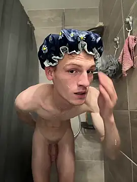 Charlycki online show from October 2025 10:37:01 AM