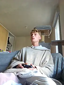 Charlycki online show from November 2025 08:34:02 AM