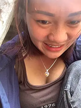 Lara-11 online show from November 2025 02:50:01 AM