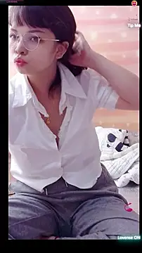 Snapshot of Maomilove1 chatting on May 2026 12:42:01 PM Maomilove1 online show from May 2026 12:42:01 PM