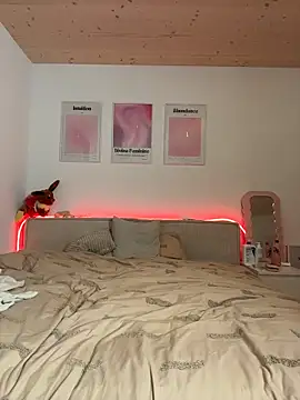 allisonwhite222 online show from February 2026 04:49:02 PM