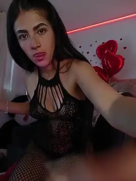 Snapshot of eimyy_rouse chatting on February 2026 08:05:01 PM eimyy rouse online show from February 2026 08:05:01 PM