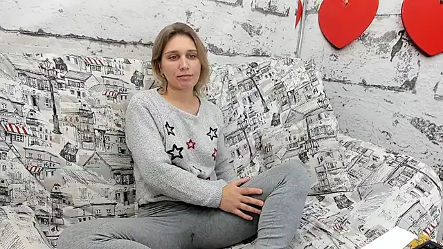 Tenderly Sophie online show from October 2025 06:02:02 AM