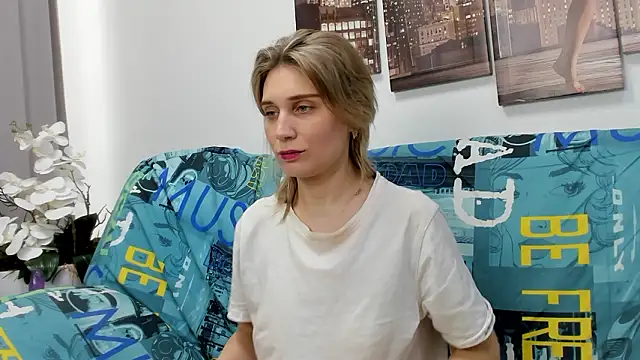 Tenderly Sophie online show from March 2026 01:34:01 AM